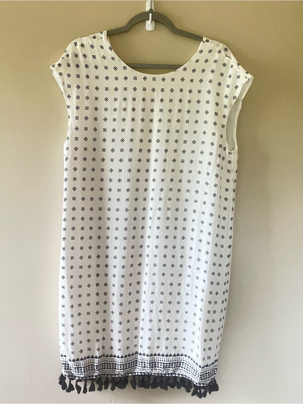 Madewell White Shift Dress with Black Geo Print and Tassel Hem